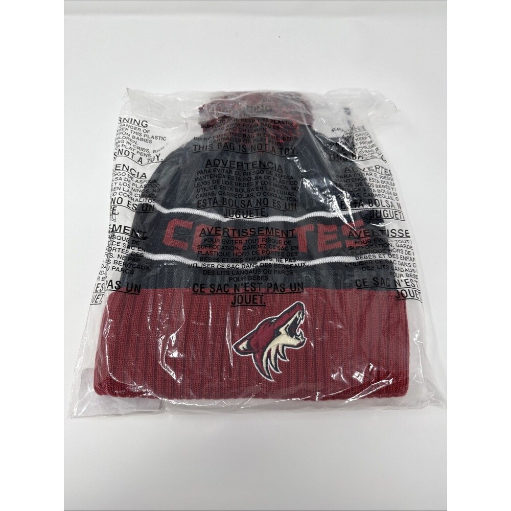 Arizona Coyotes Fanatics Pro Cuffed Knit Hat Black with Pom Locker Room NWT